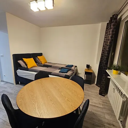 Centrum 5 * Στσέτσιν