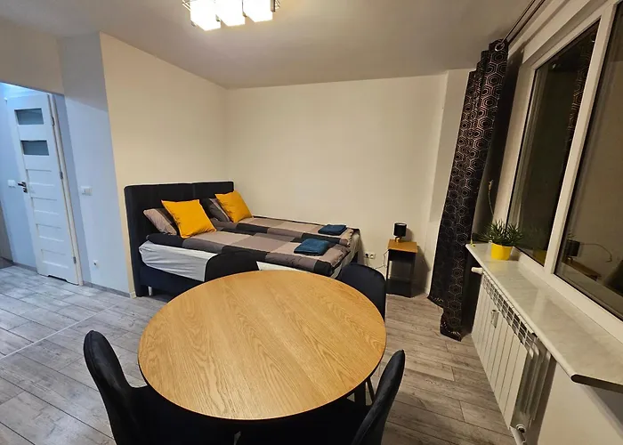 Am Center 5 Odziezowa * Щецин