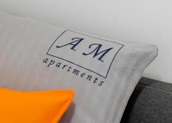 Am Center 5 Odziezowa Апартаменты Щецин